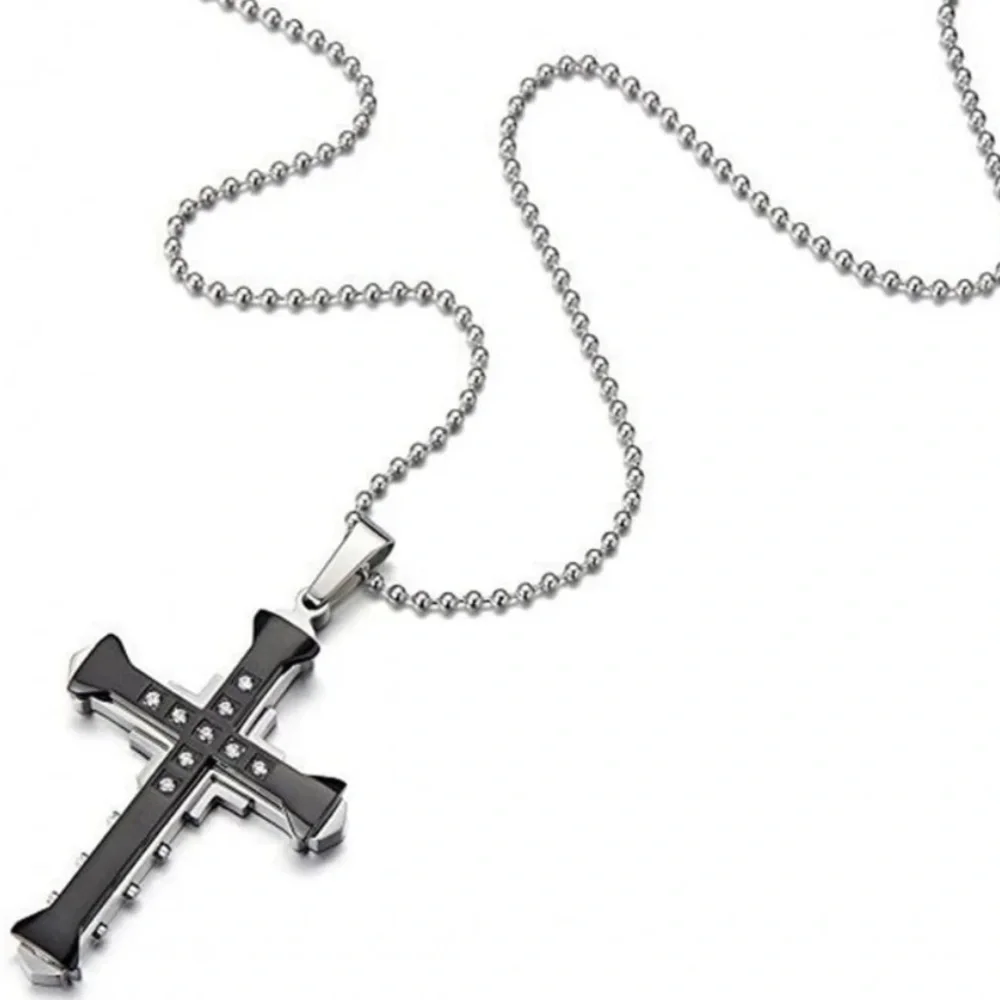 ✝️Jesus cross necklace​​​​​​